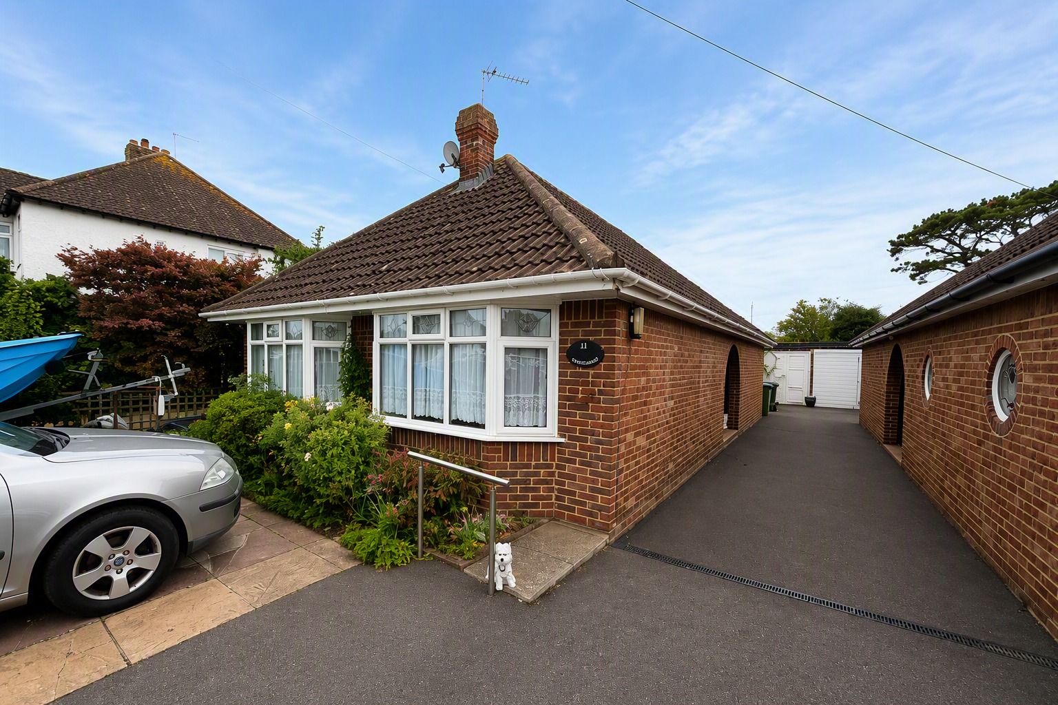 11, Greystone Avenue, Bognor Regis photo 2