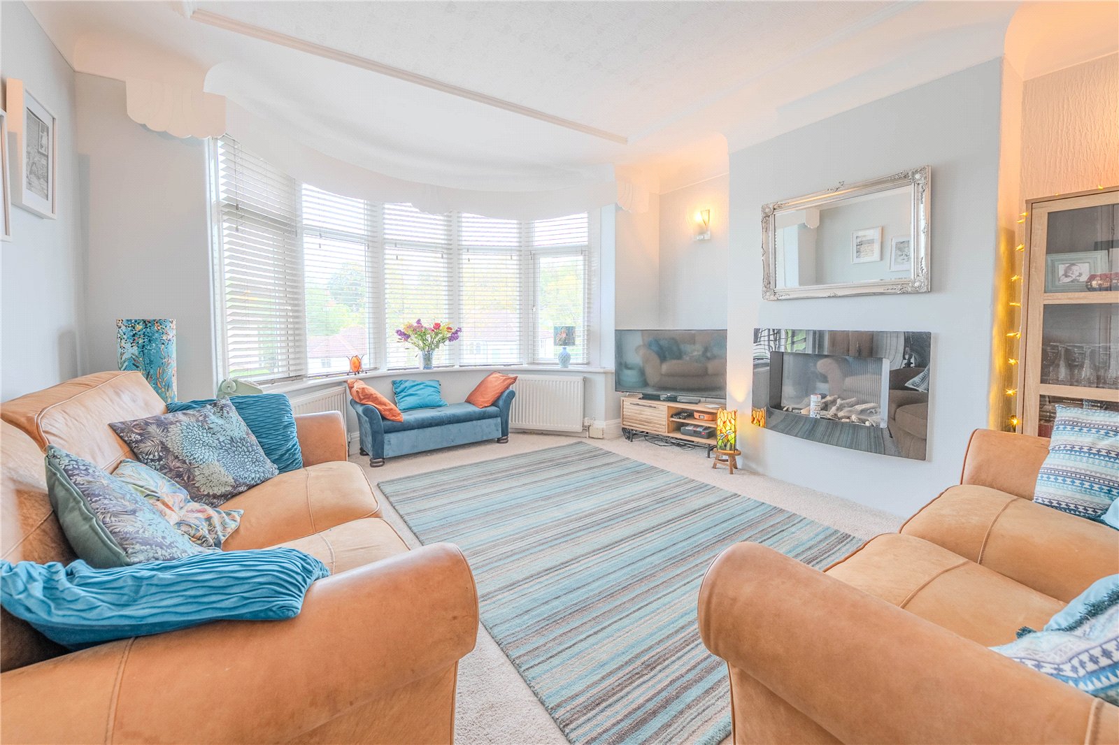 38, Allerton Grange Drive, West Yorkshire photo 3