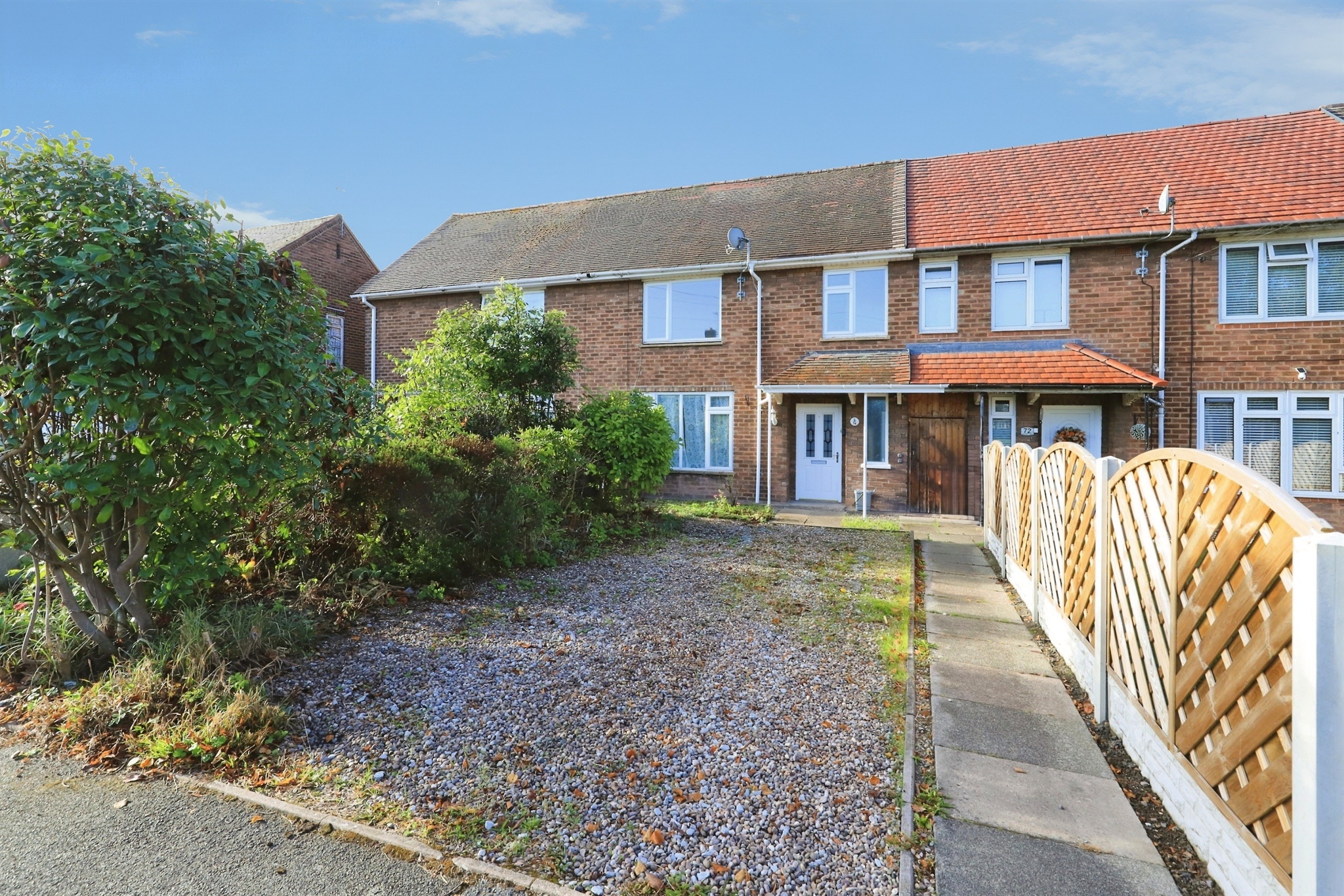 3 bed terraced house for sale