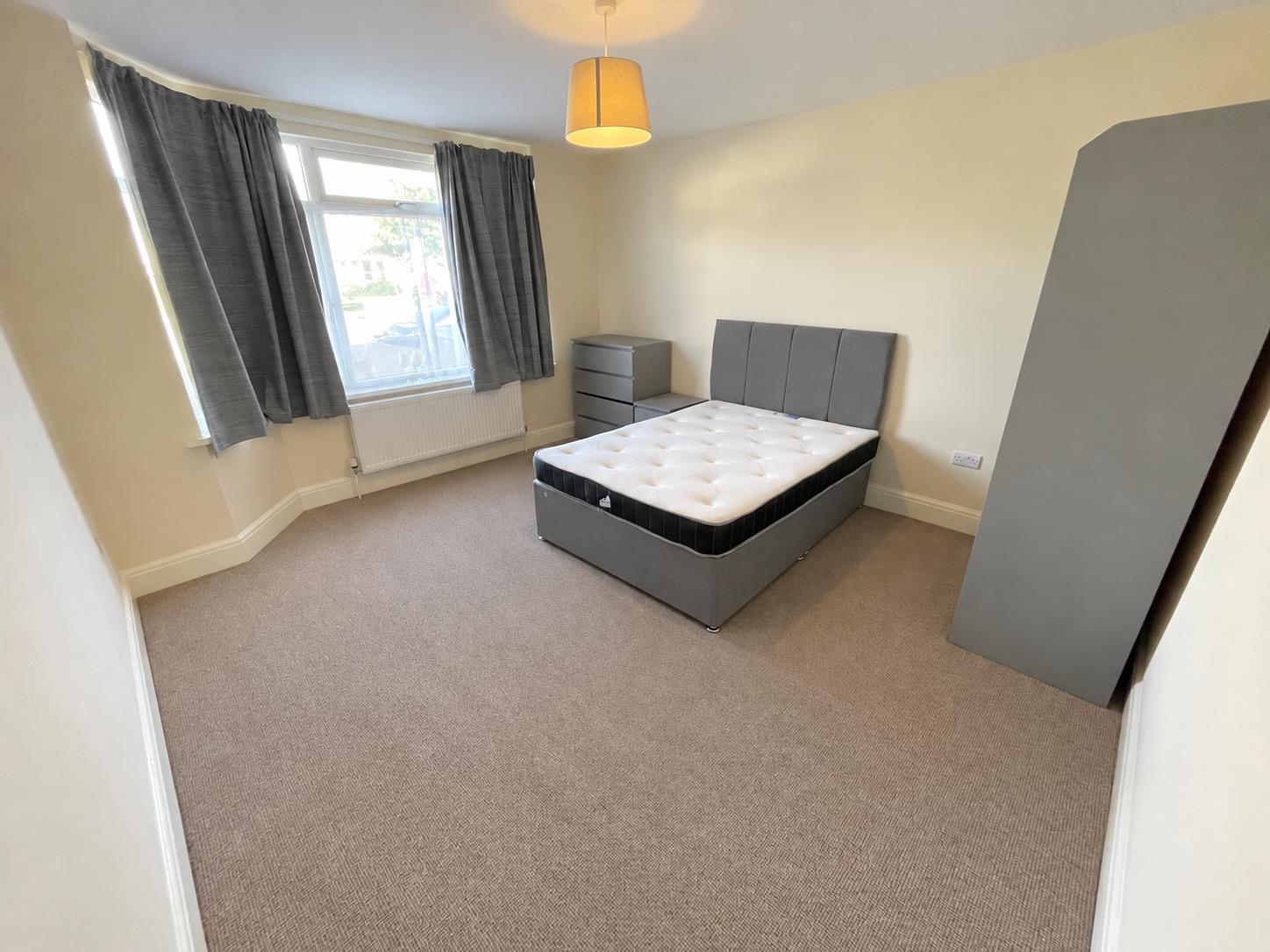 46, Frome Valley Road, BRISTOL photo 3