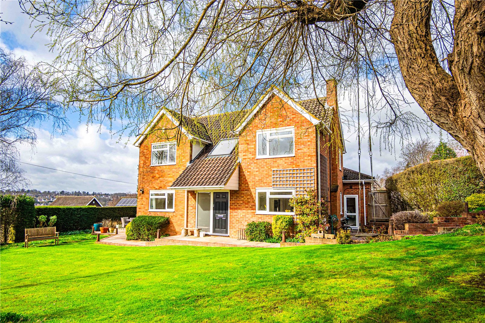 2 bedroom flat for sale in London