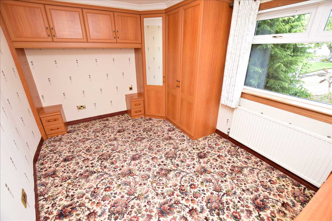 Photos of Heather Row, Carluke ML8 62529471 PrimeLocation