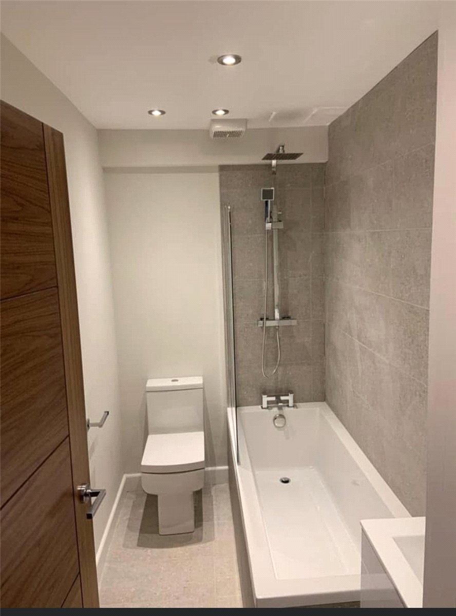 Flat 2, 9, The Village, York photo 5