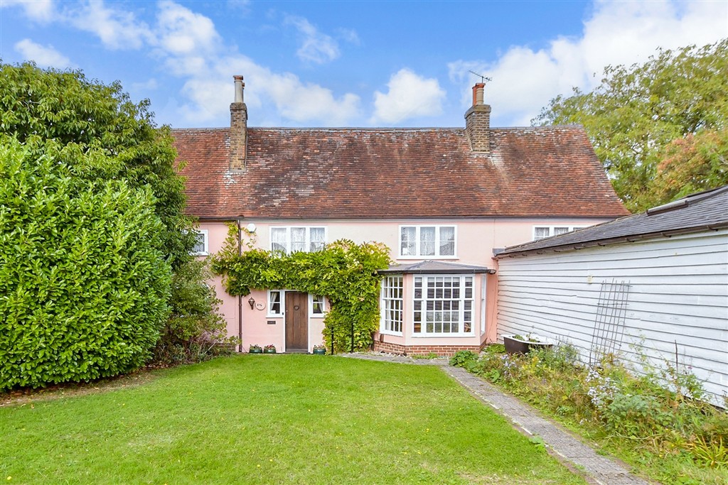 4 bedroom detached house for sale 0