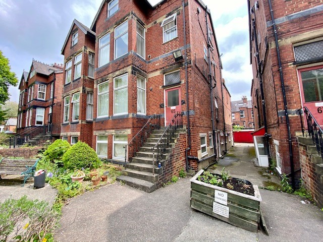 Flat 4, Cardigan Road 65, Leeds photo 5