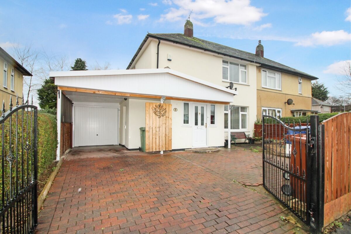 Free property report 5 Easdale Mount, Seacroft, Leeds, LS14 6QQ Chimnie