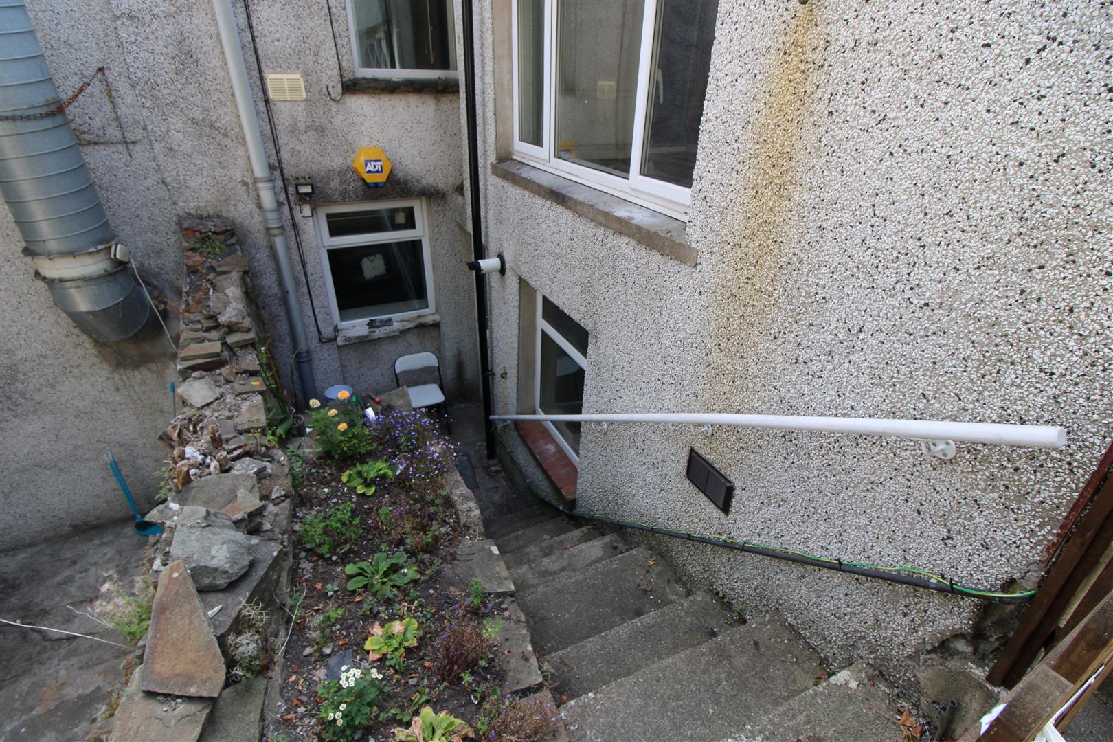 46B, Hanbury Road, Bargoed photo 5