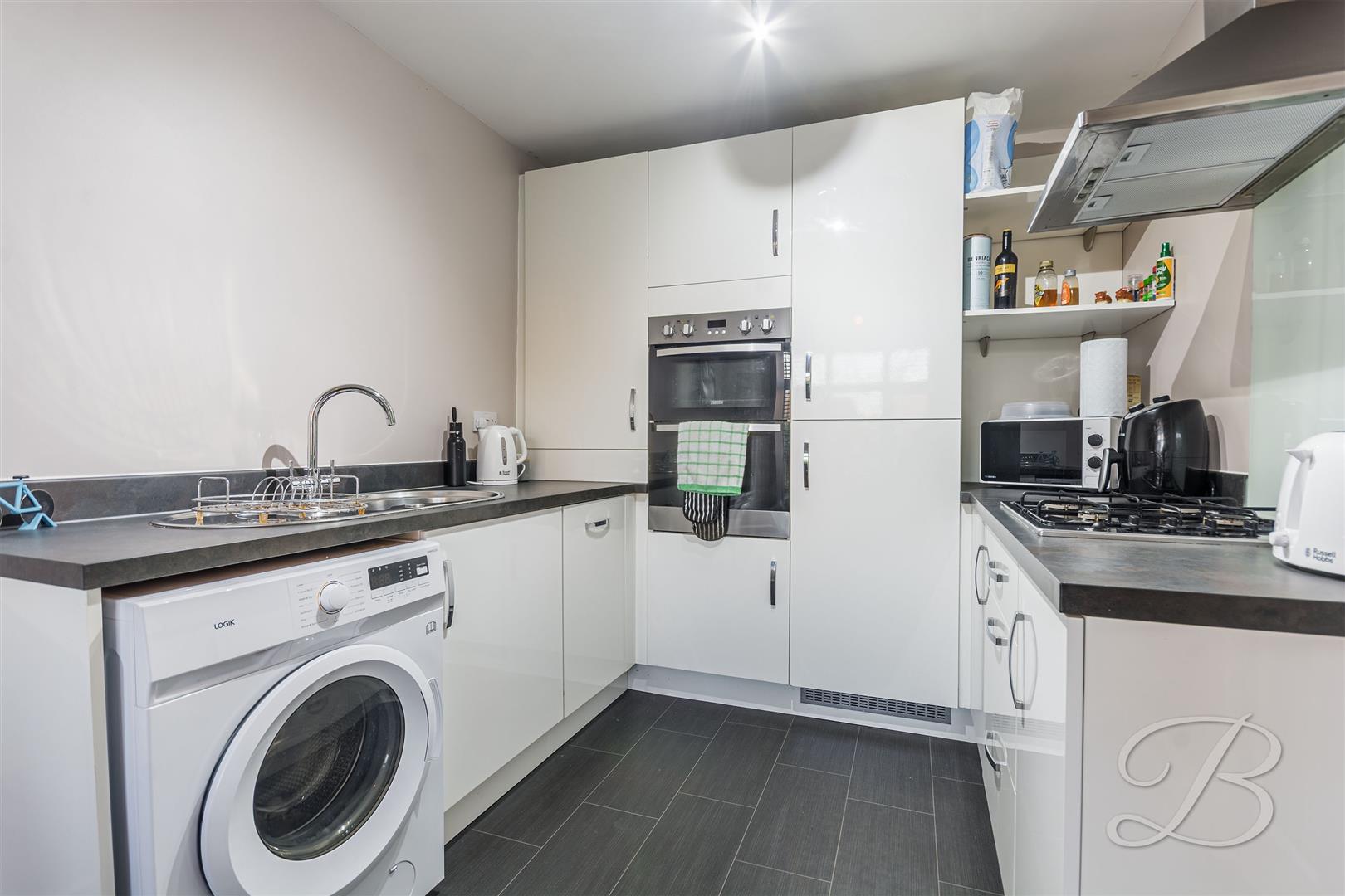 3A, Meden Avenue, Mansfield photo 4