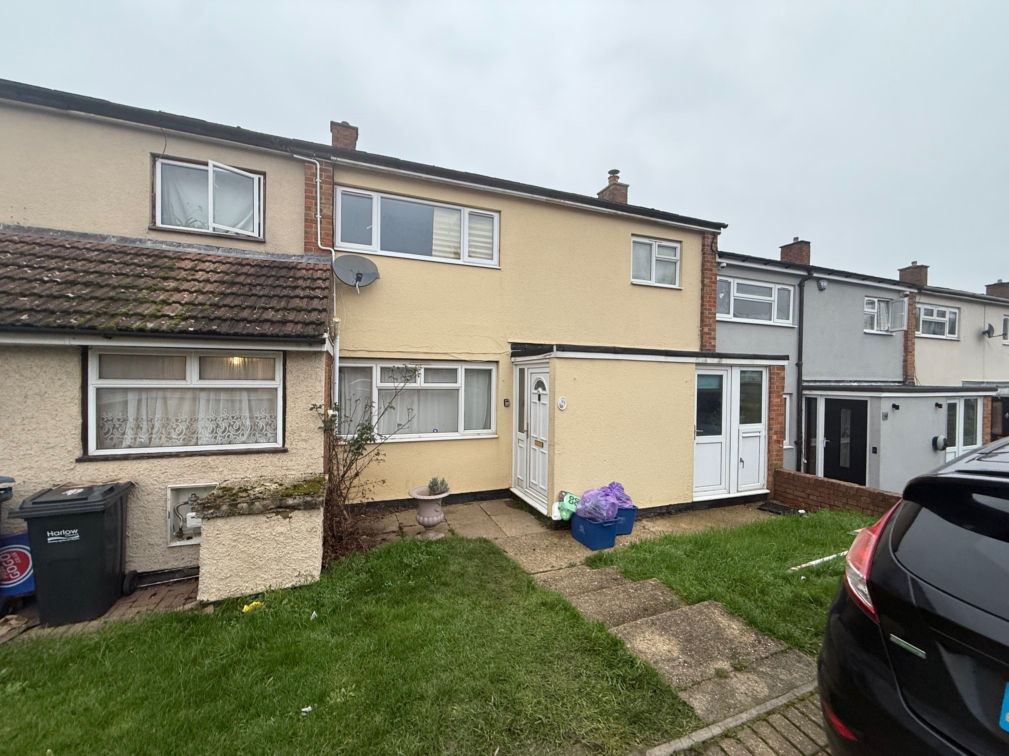 3-bed house on 95, Hookfield, Harlow, £340,000