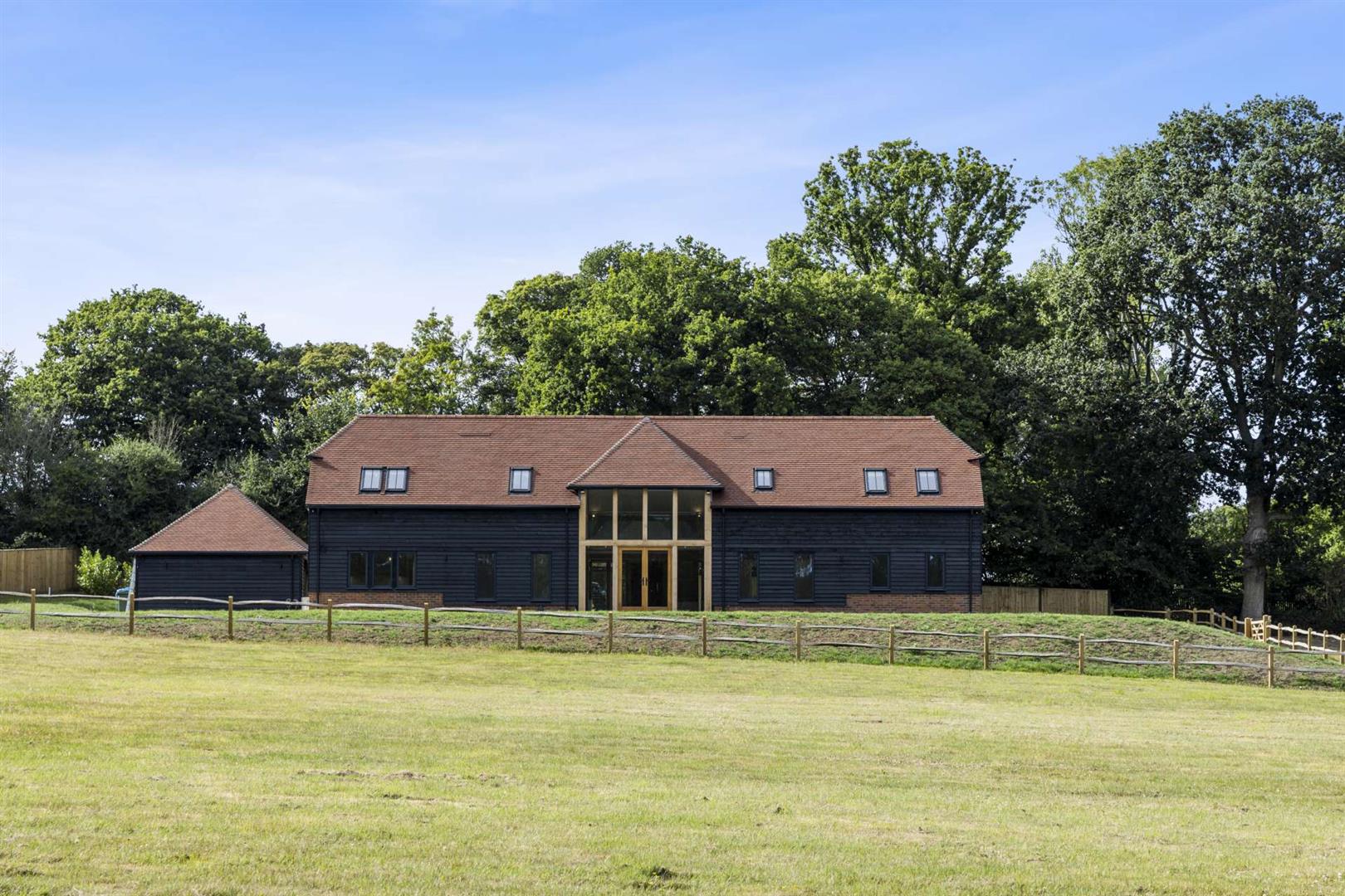 4 bedroom detached new house for sale 0