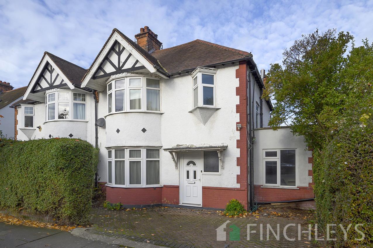 4 bedroom detached house for sale in Hove