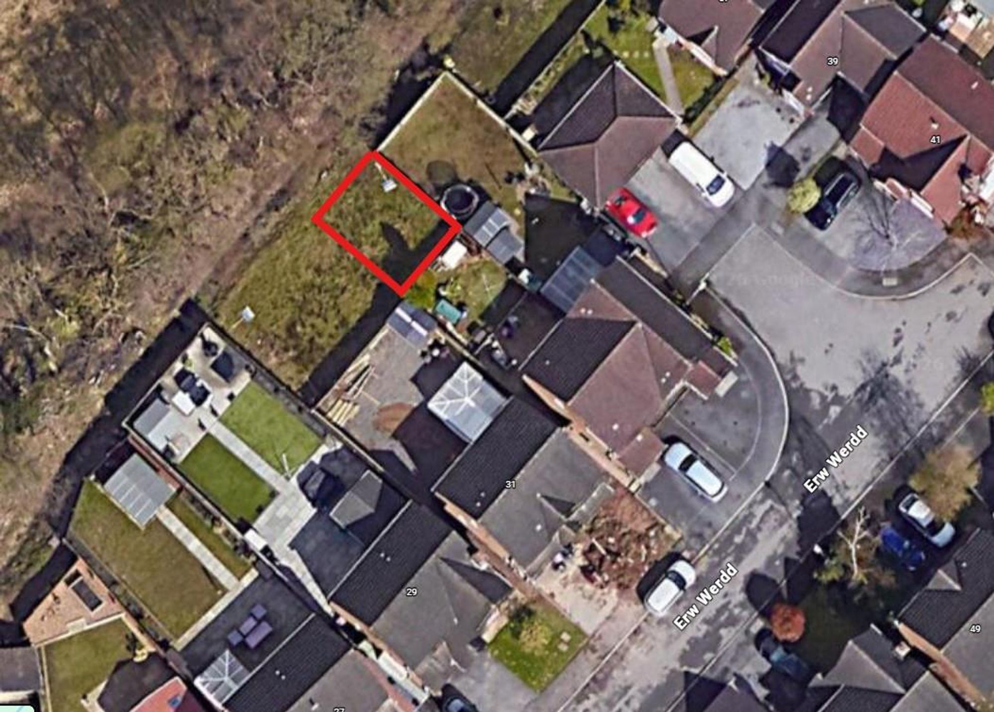 Garden To The Rear Of 33, Erw Werdd, Swansea photo 3
