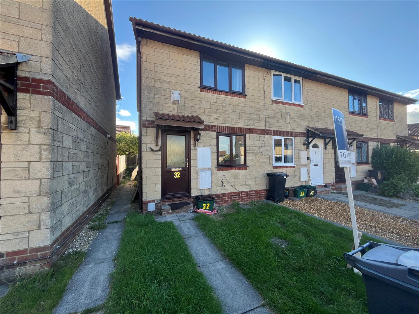 2-bed terraced on 32, Perrymead, Weston-Super-Mare, £1,100/mo