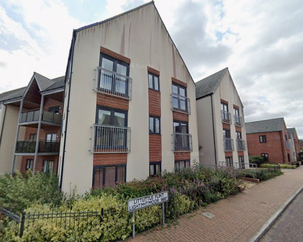 17, Little Flint, Lightmoor photo 2