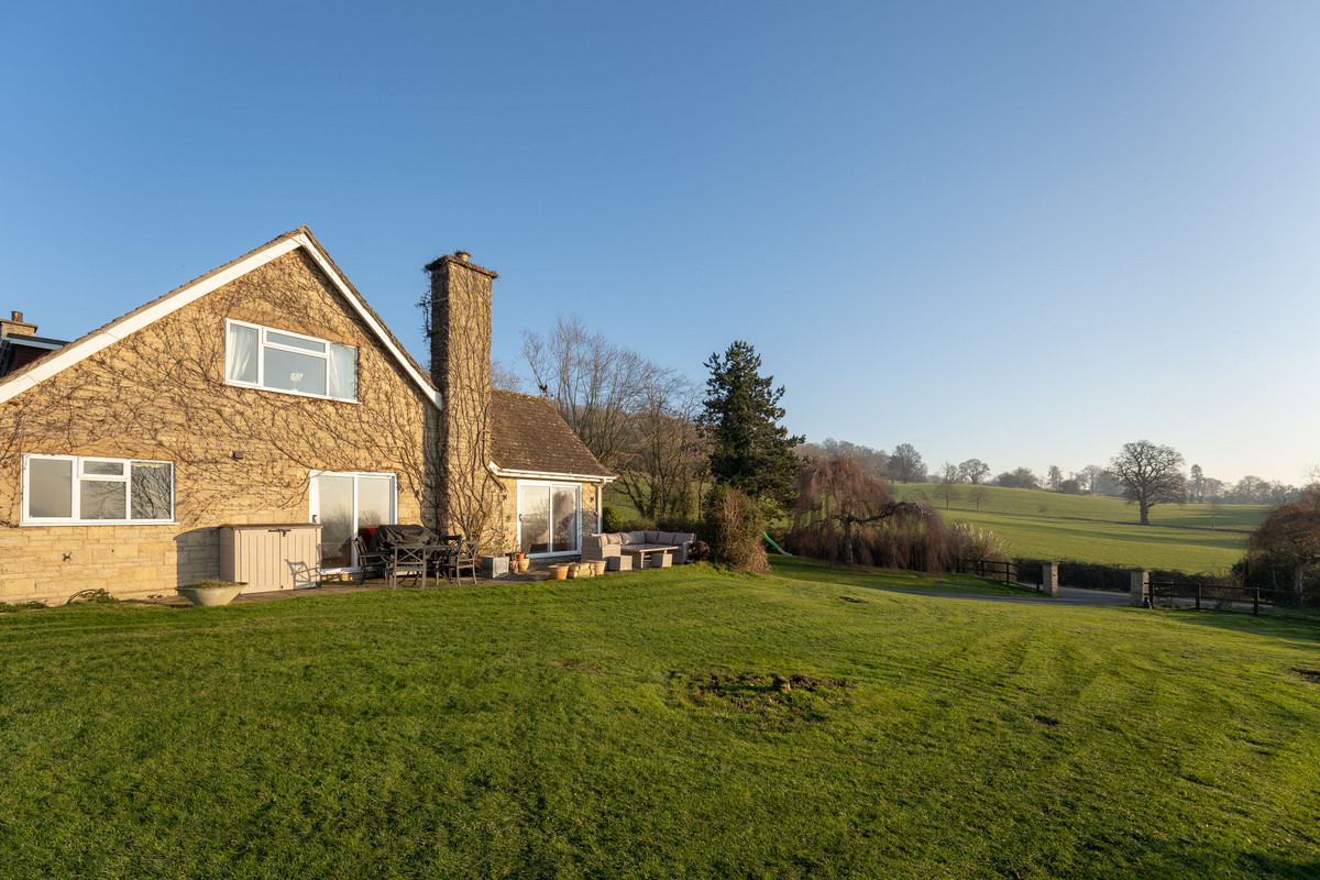 Photos of Manor Lane, Bredons Norton, Tewkesbury Gloucestershire GL20