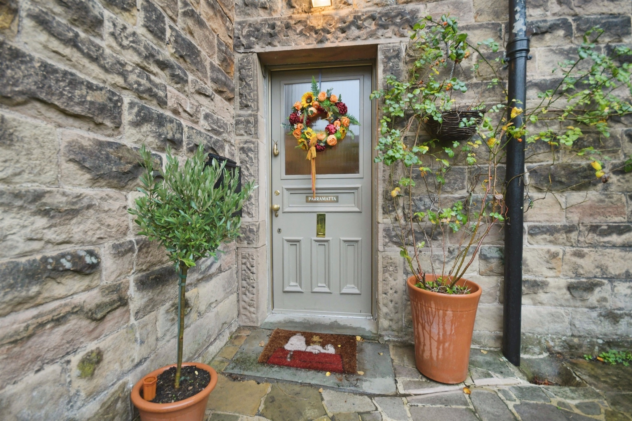 Paramatta, Baslow Road, Bakewell photo 3