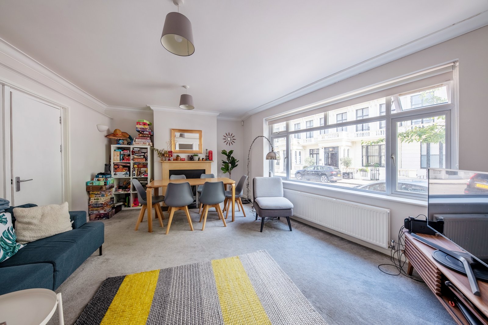 5 bedroom detached house for sale 0