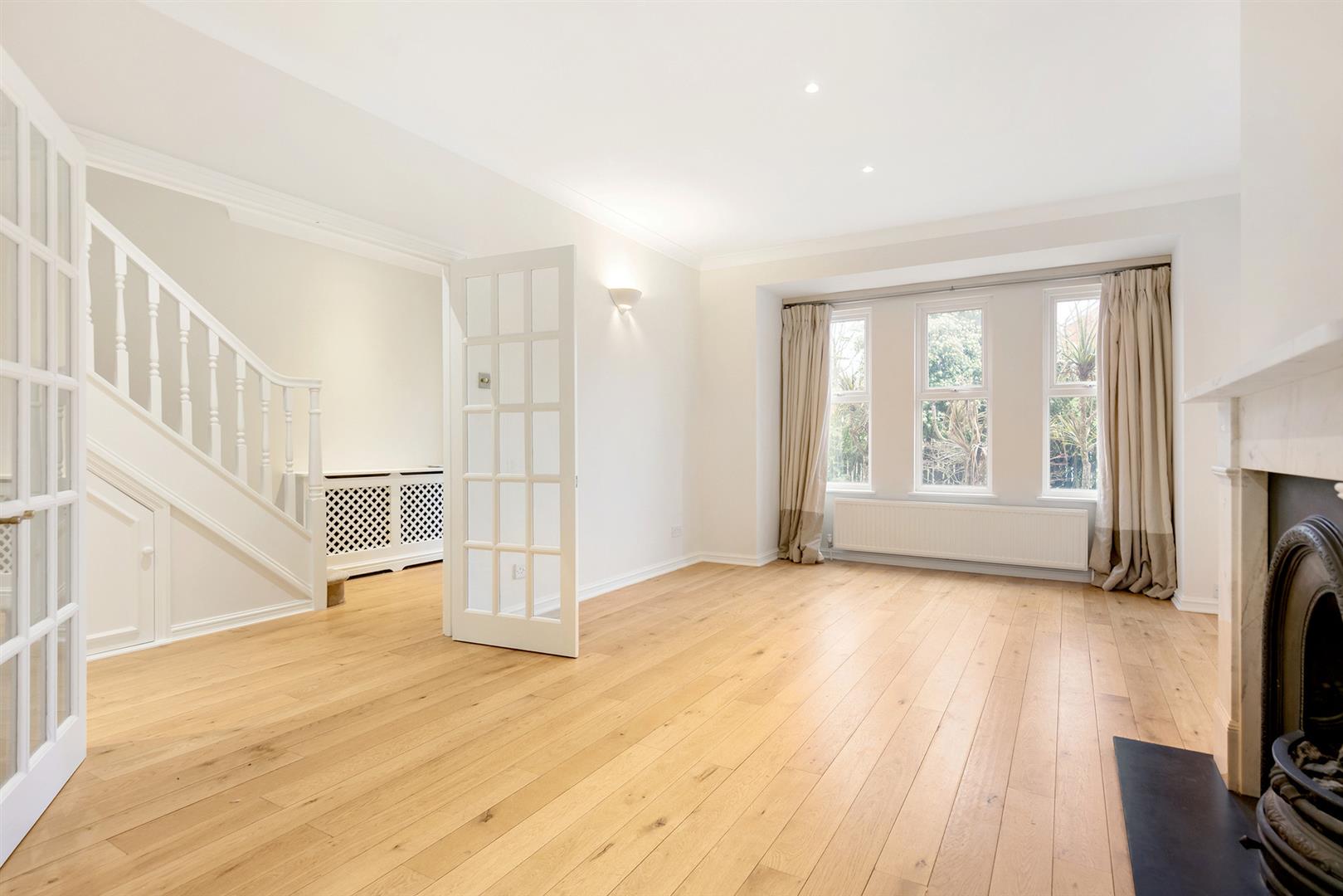 33, Gwendolen Avenue, London photo 2