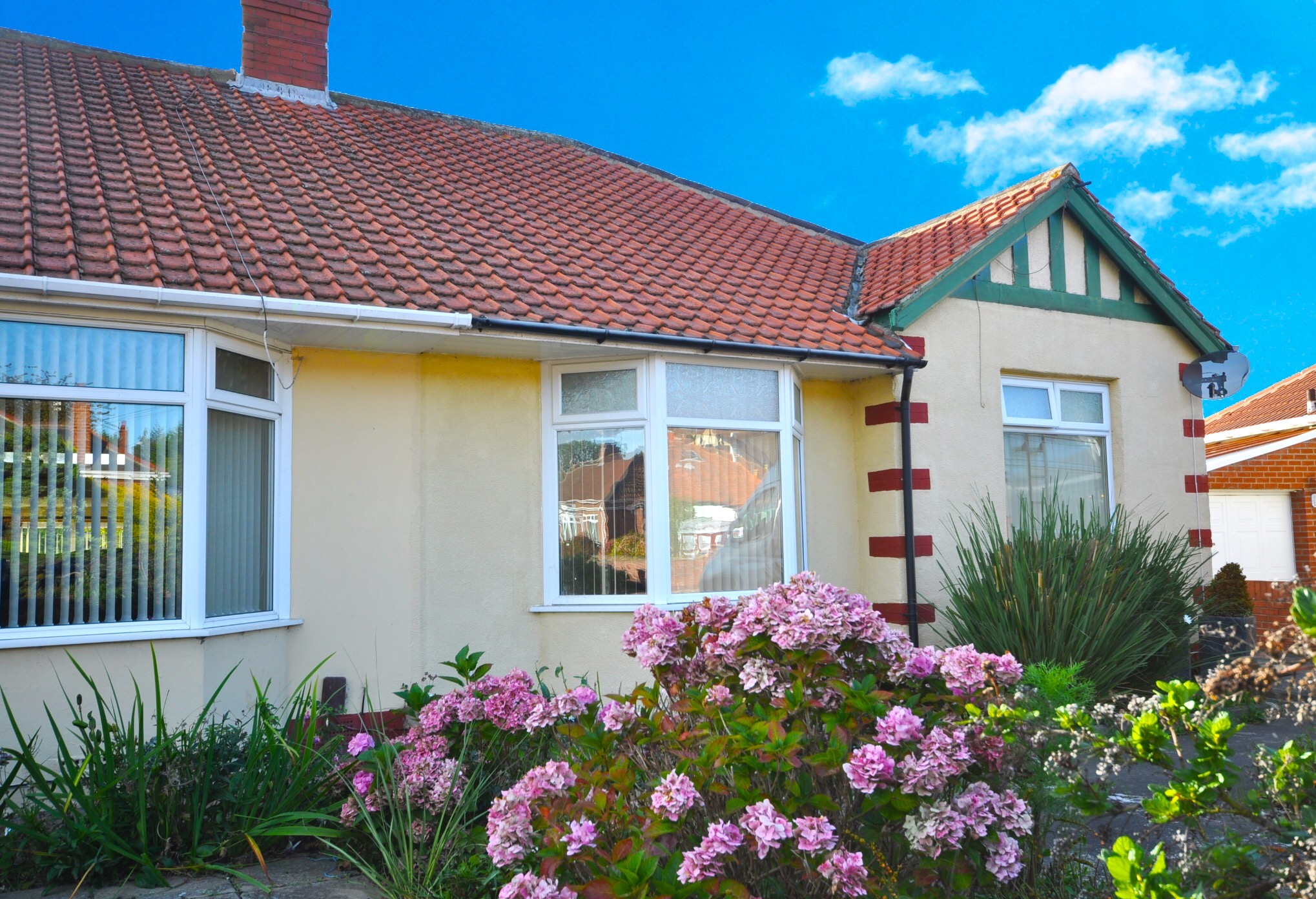 Free property report 12 Central Gardens, South Shields, NE34 6BA Chimnie