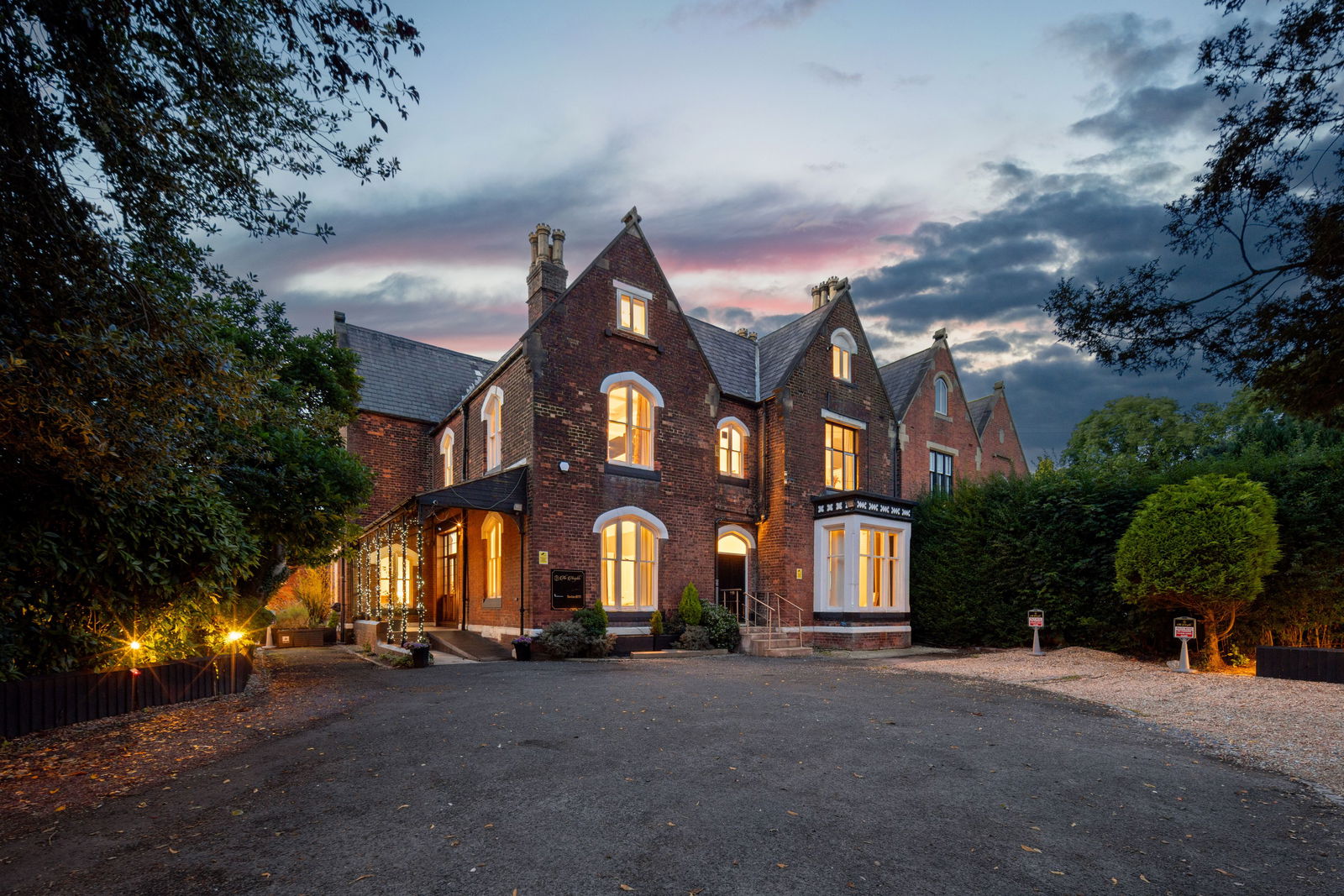 5 bedroom detached new house for sale