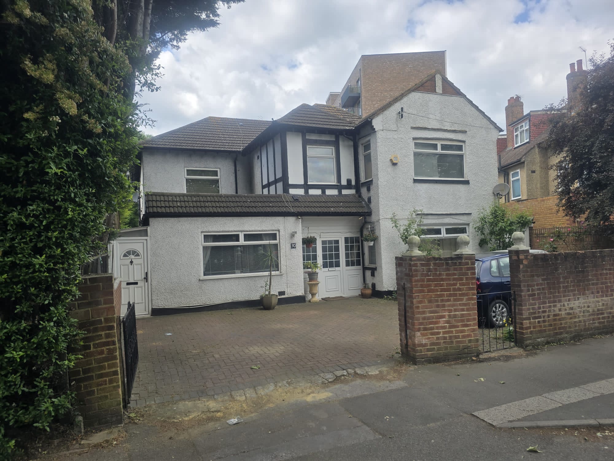 7 bedroom detached house for sale 0