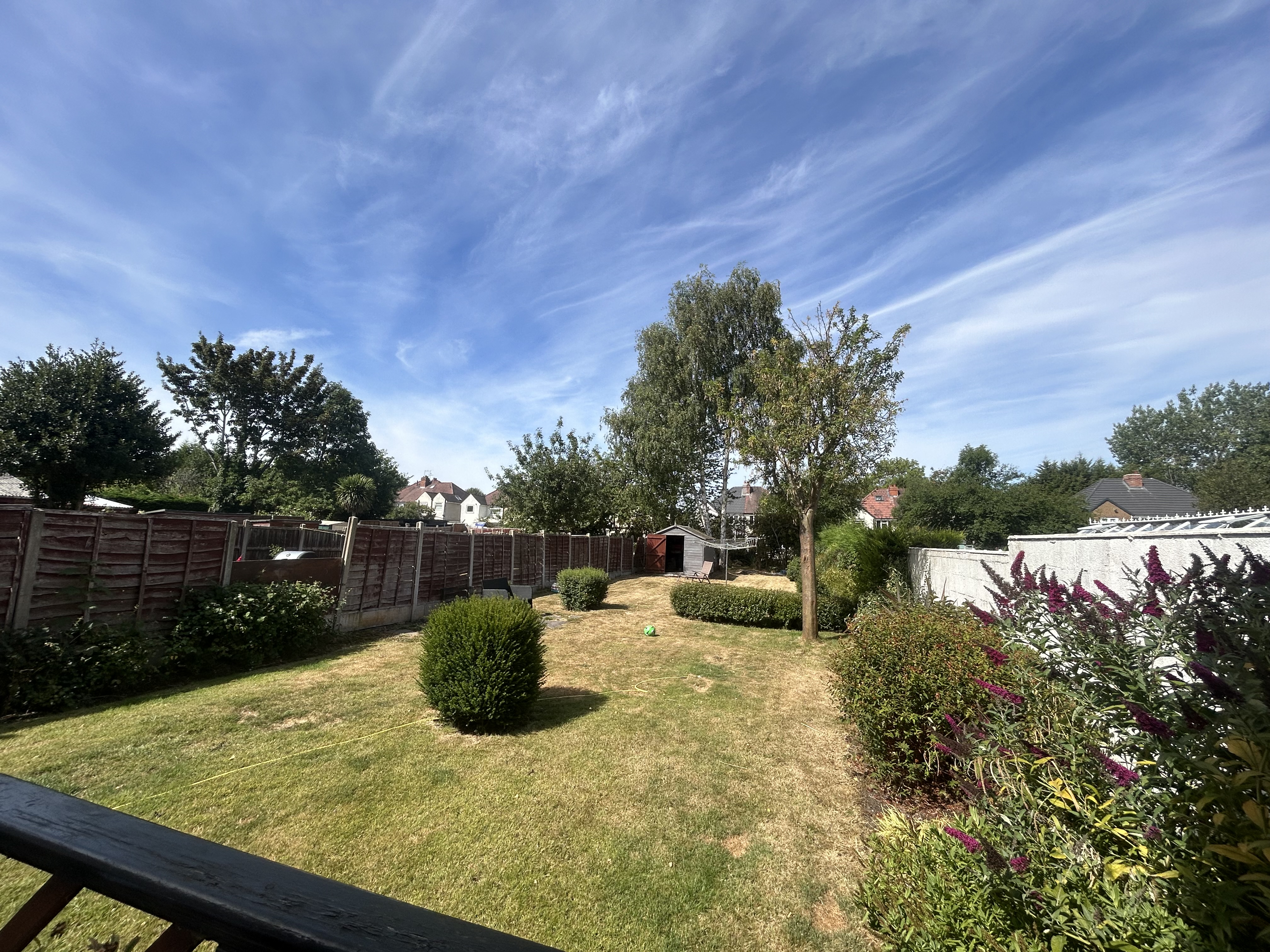 401, Wolverhampton photo 4