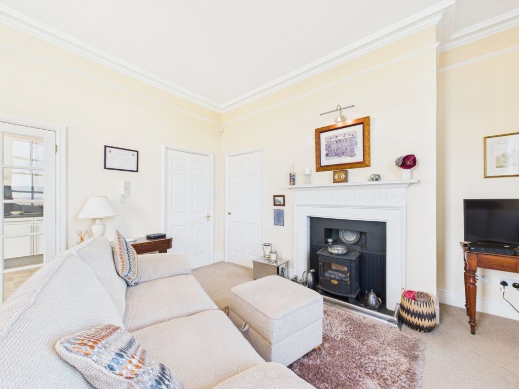 9 The Woodlands, Woodlands, Whitby photo 3
