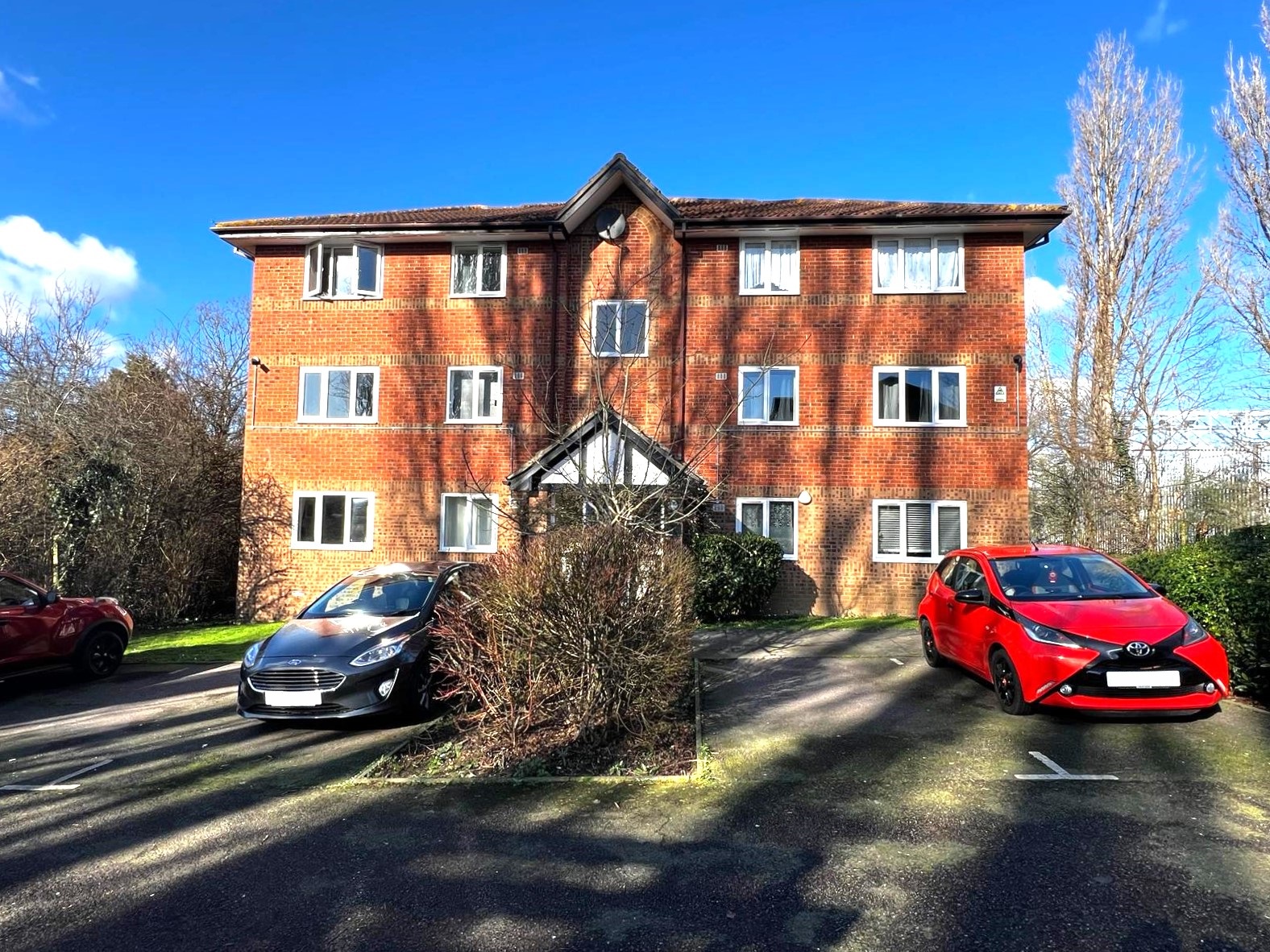 9 Inverness Court, Cumberland Place, London photo 3