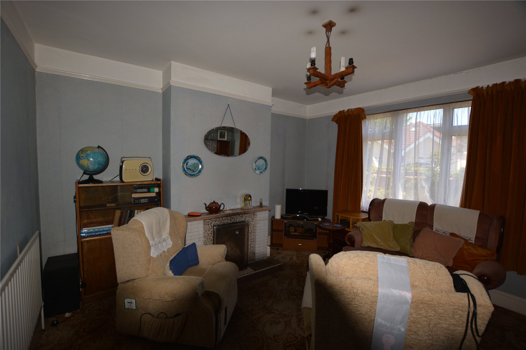 Free property report 20 Hazel Road, Pennington, SO41 8GS Chimnie