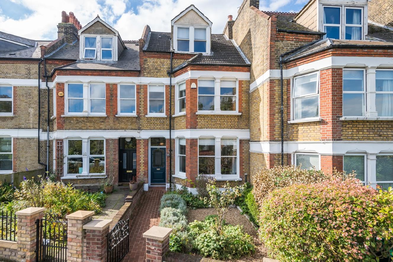 5 bedroom terraced house for sale 0