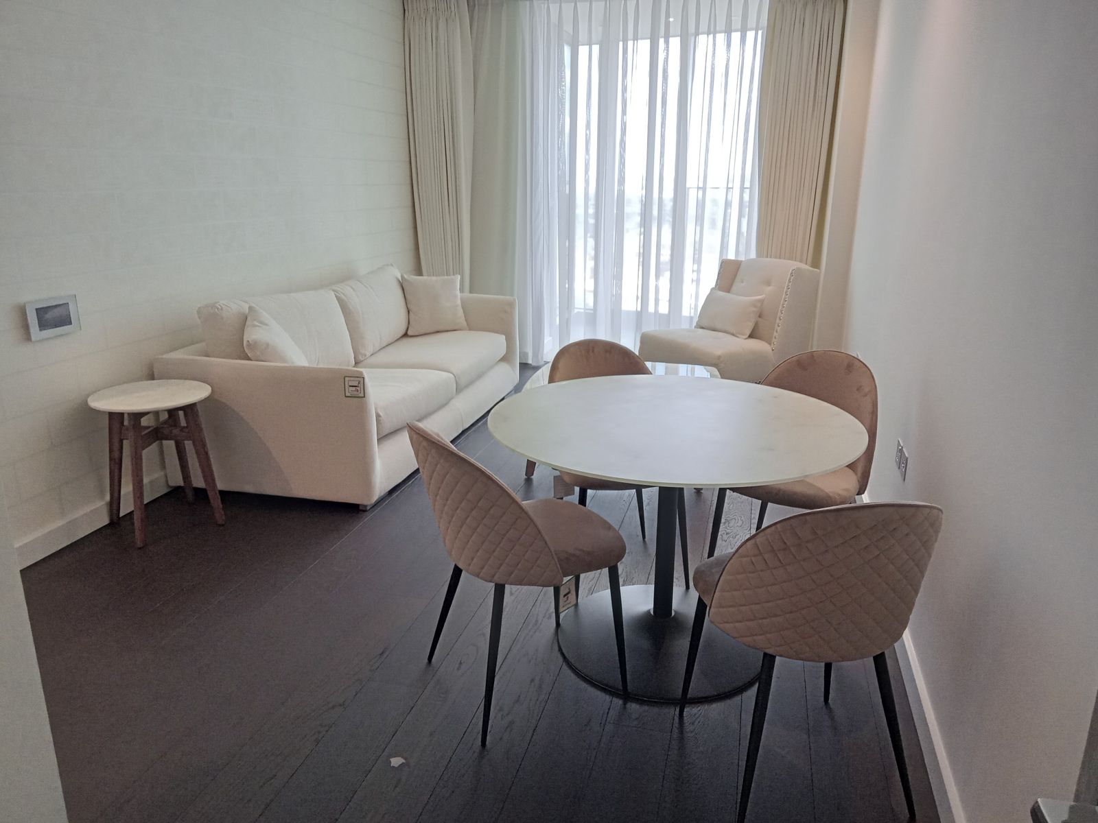 2 bedroom flat for sale 0