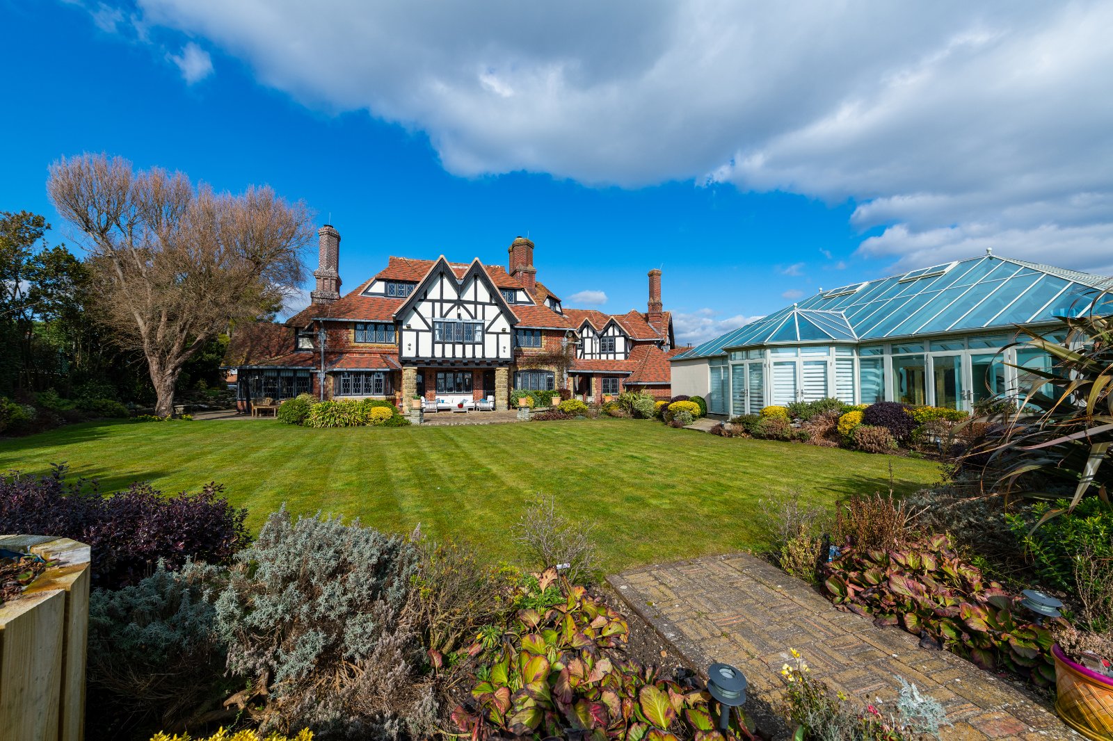 5 bedroom detached house for sale in Aldwick Bay, West Sussex PO21