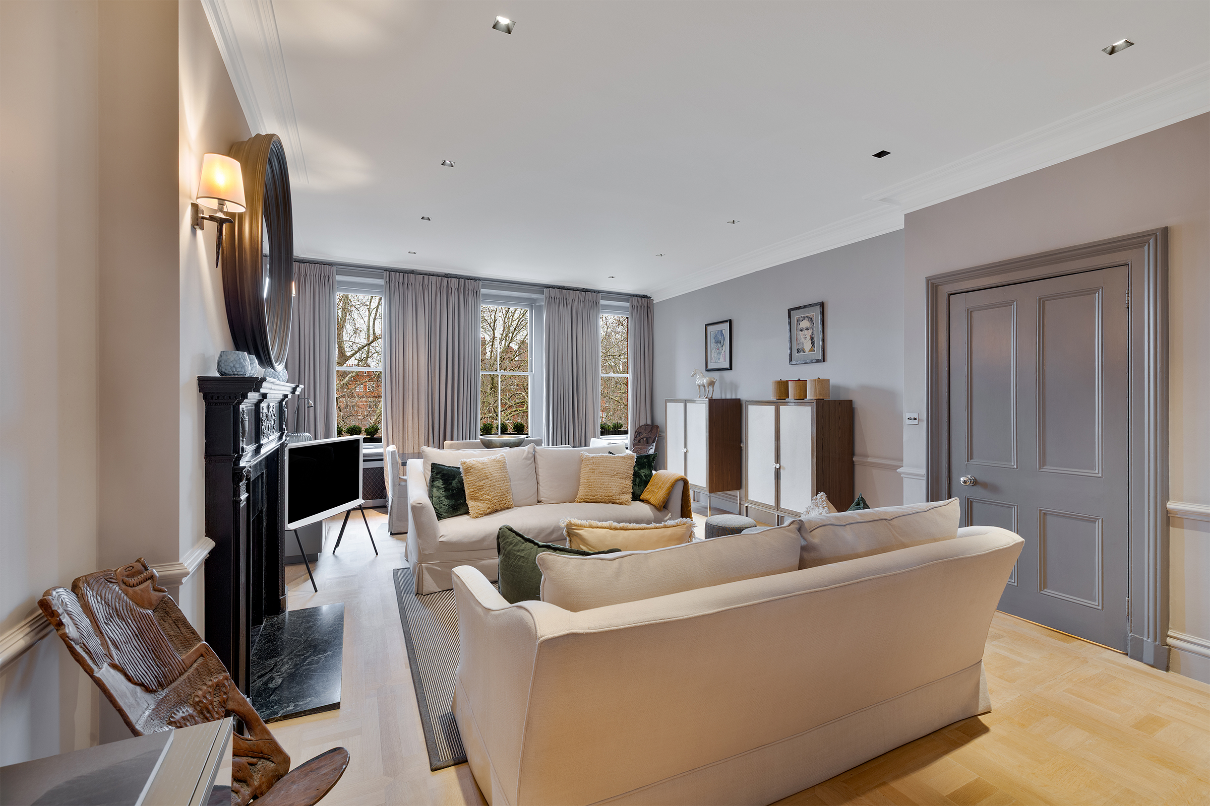 39, 39 Cadogan Square, London photo 2