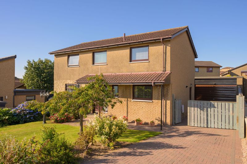 Photos of Lumsdaine Drive, Dalgety Bay, Dunfermline KY11 64224436