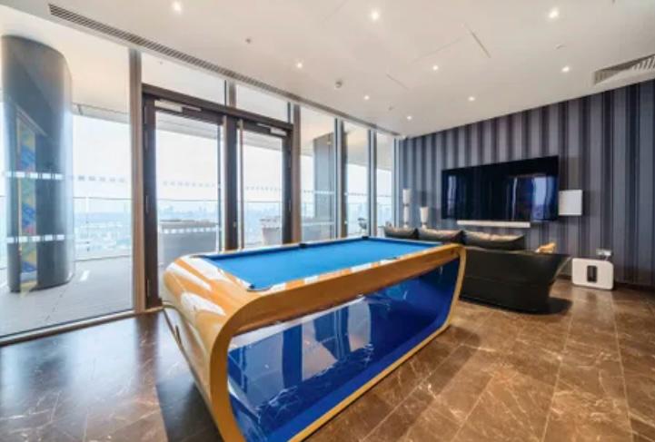 3 bedroom flat for sale 0