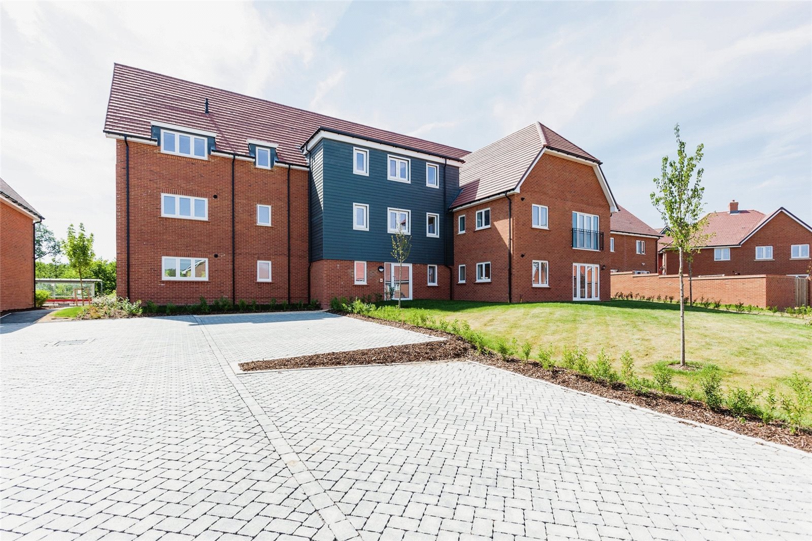 Kilnwood Vale, Faygate RH12, 2 bedroom flat for sale 66191892