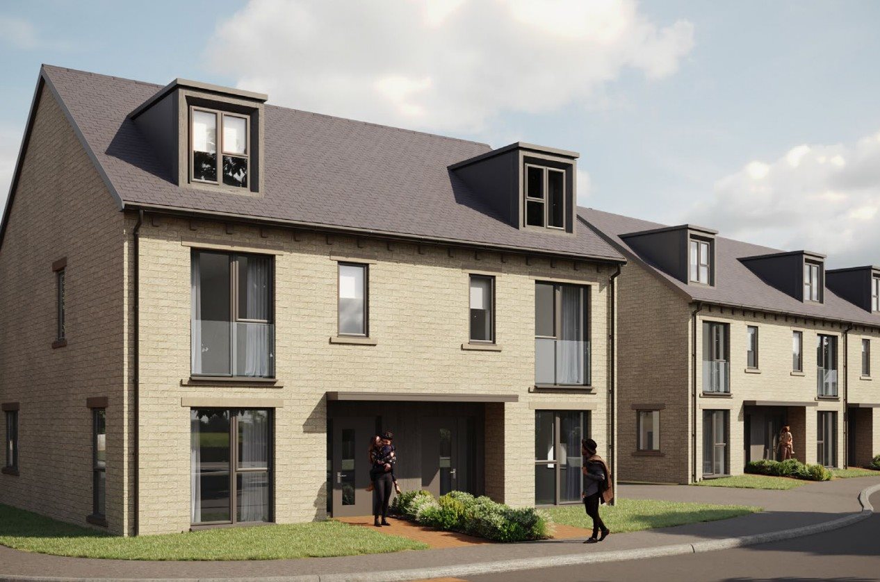 4 bed semi-detached house for sale