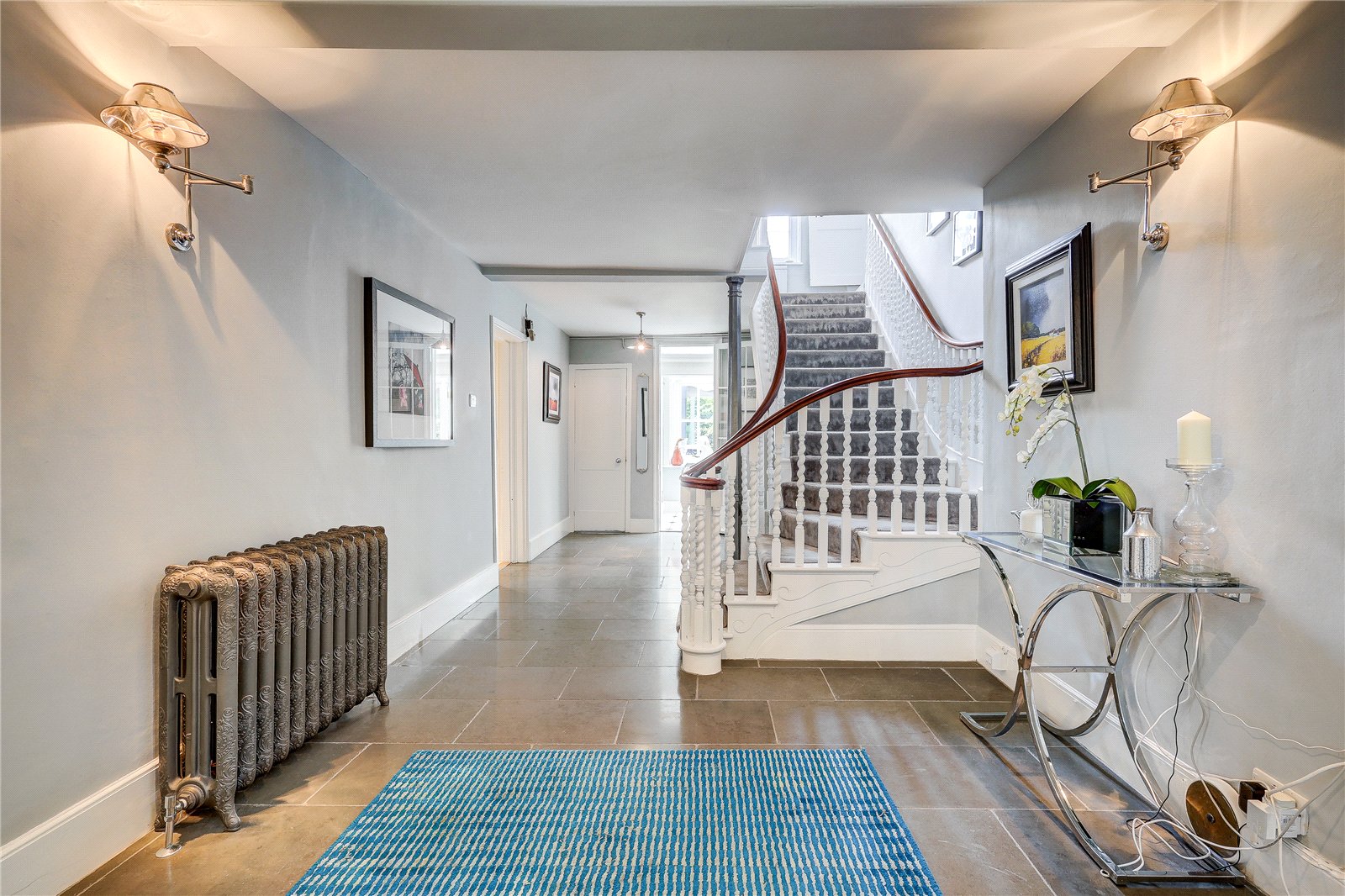 4 bedroom detached house for sale 0