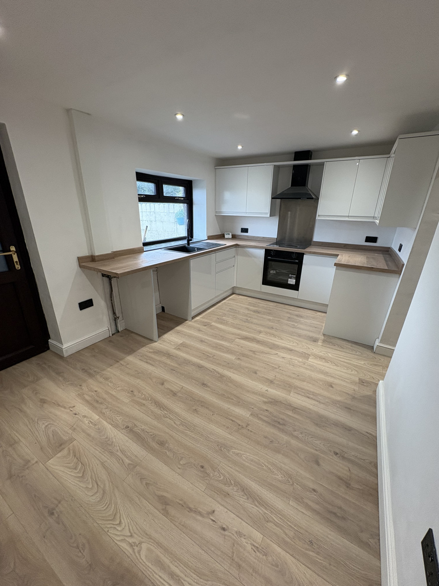 17, Moss Lane, Blackburn photo 2