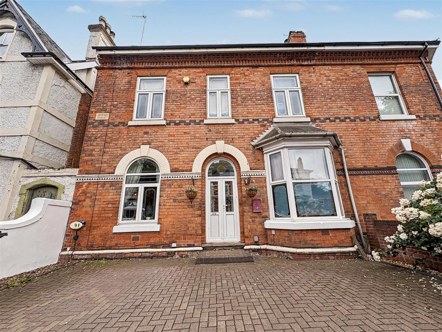 162 Pershore Road, Birmingham, B5 7NY - listing photo
