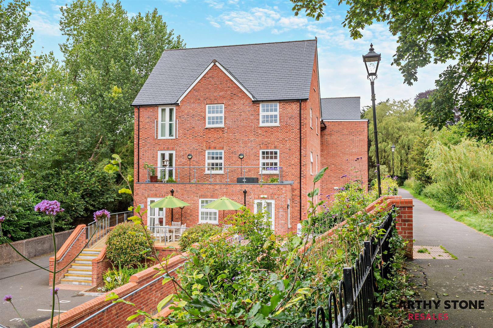 2-bed flat on 23 Tumbling Weir Court, Tumbling Weir Way, Ottery St. Mary, £250,000