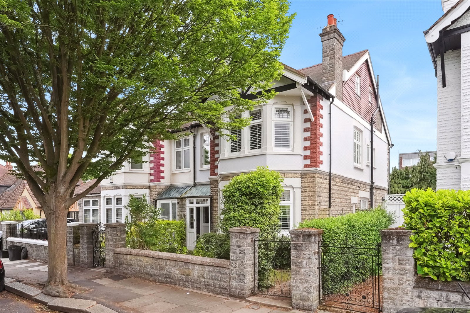 5 bedroom semi-detached house for sale 0