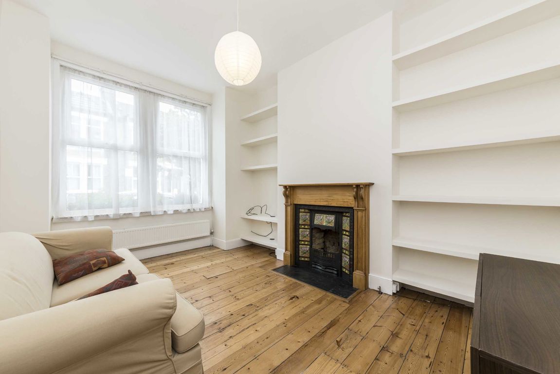 49, Renmuir Street, London photo 2