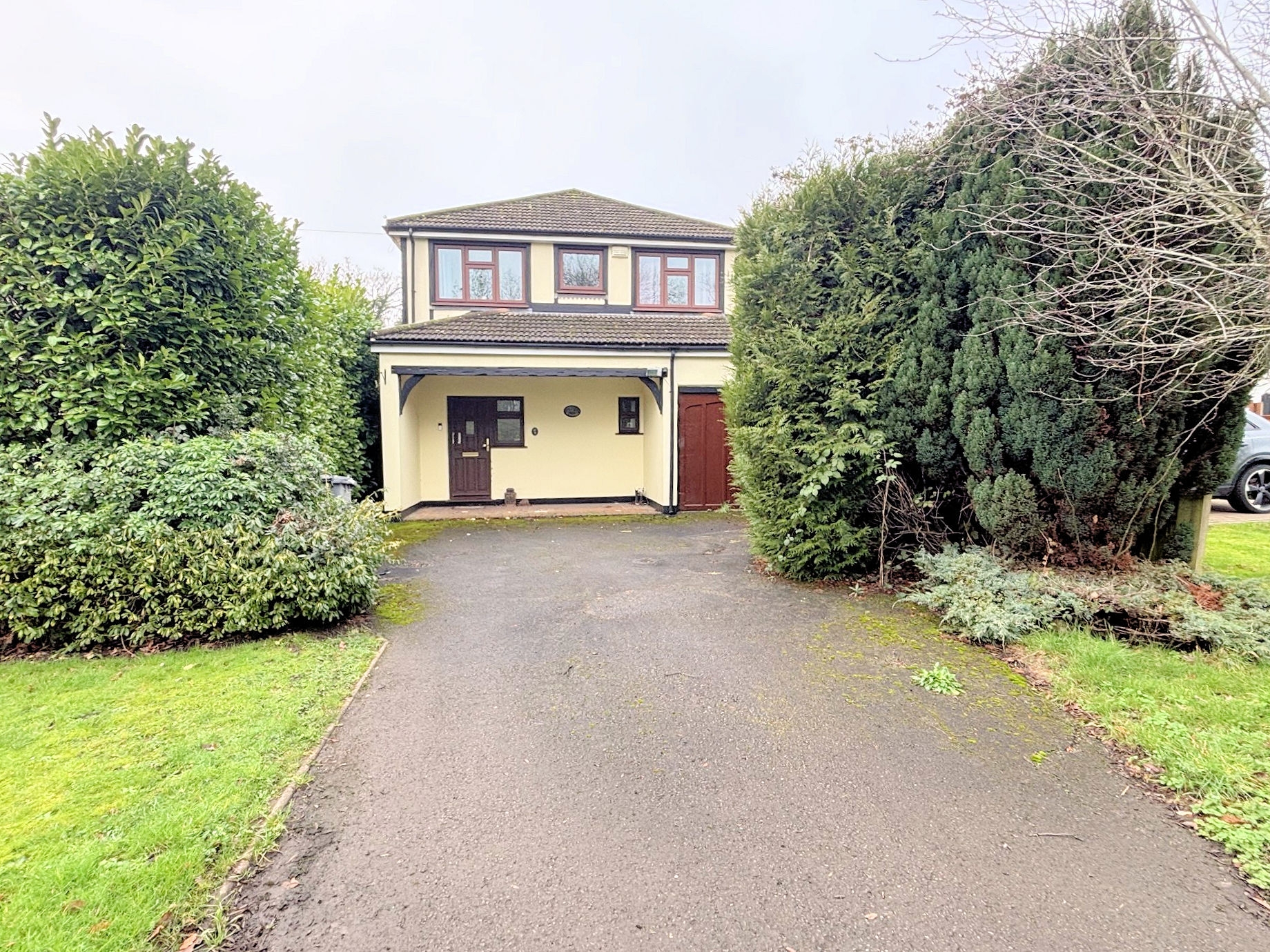 9, Well End Road, Well End photo 4