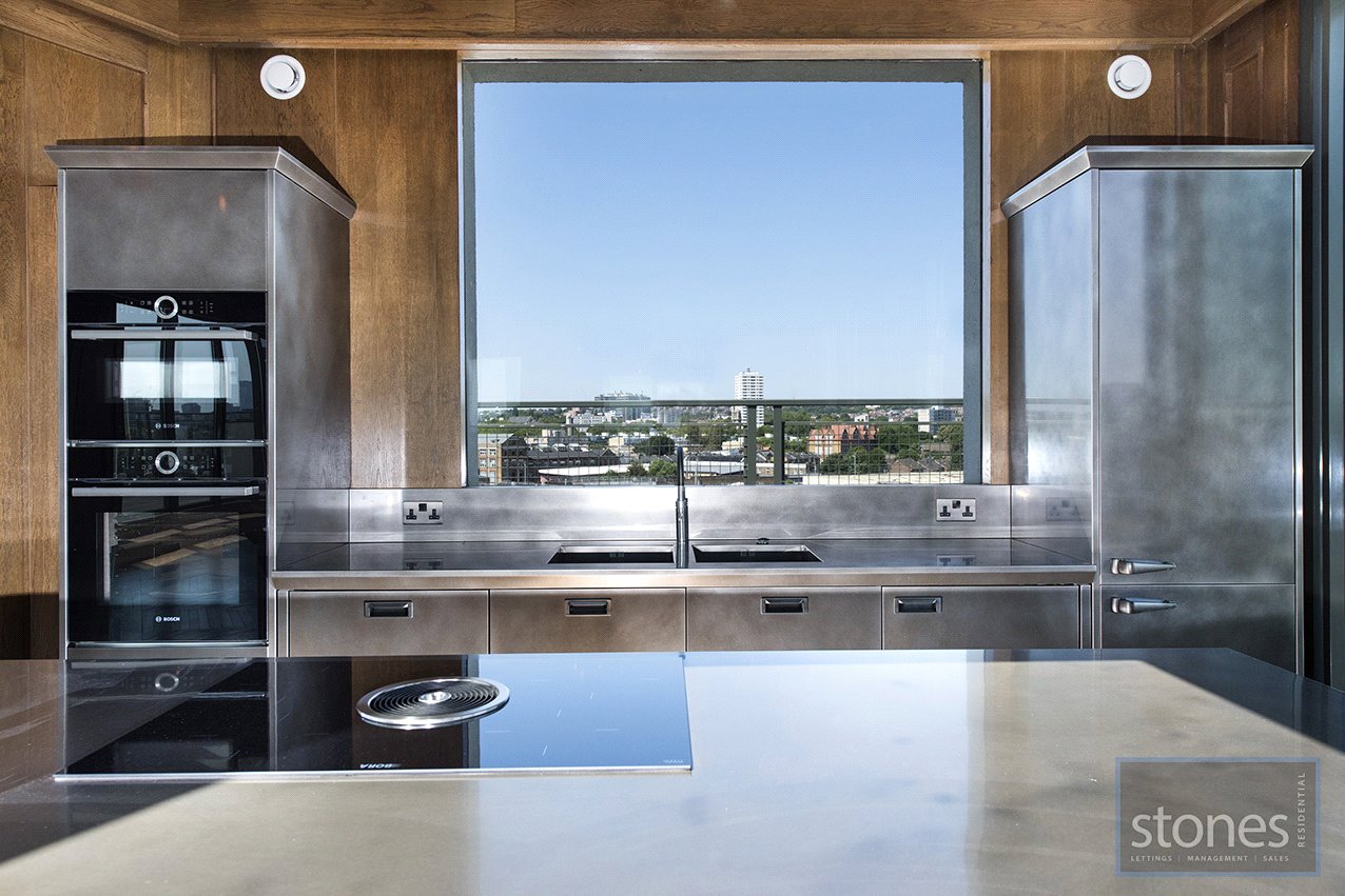 4 bedroom flat for sale 0