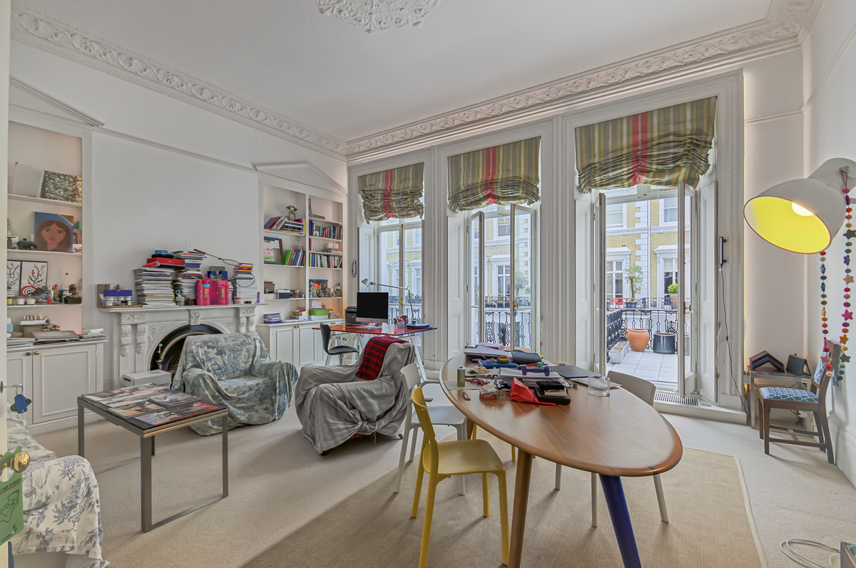 2 bedroom flat for sale 0