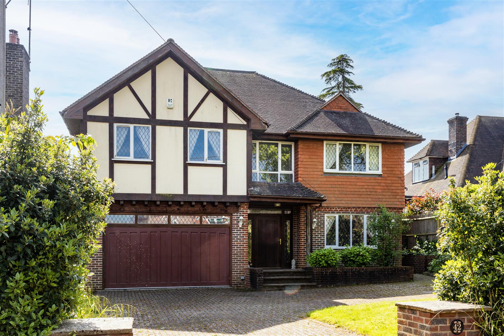 5 bedroom detached house for sale The Luxury Marketplace