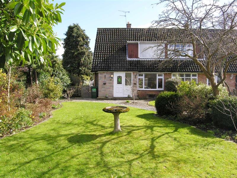 Free property report 62 Mannings Lane South, Chester, CH2 3RT Chimnie