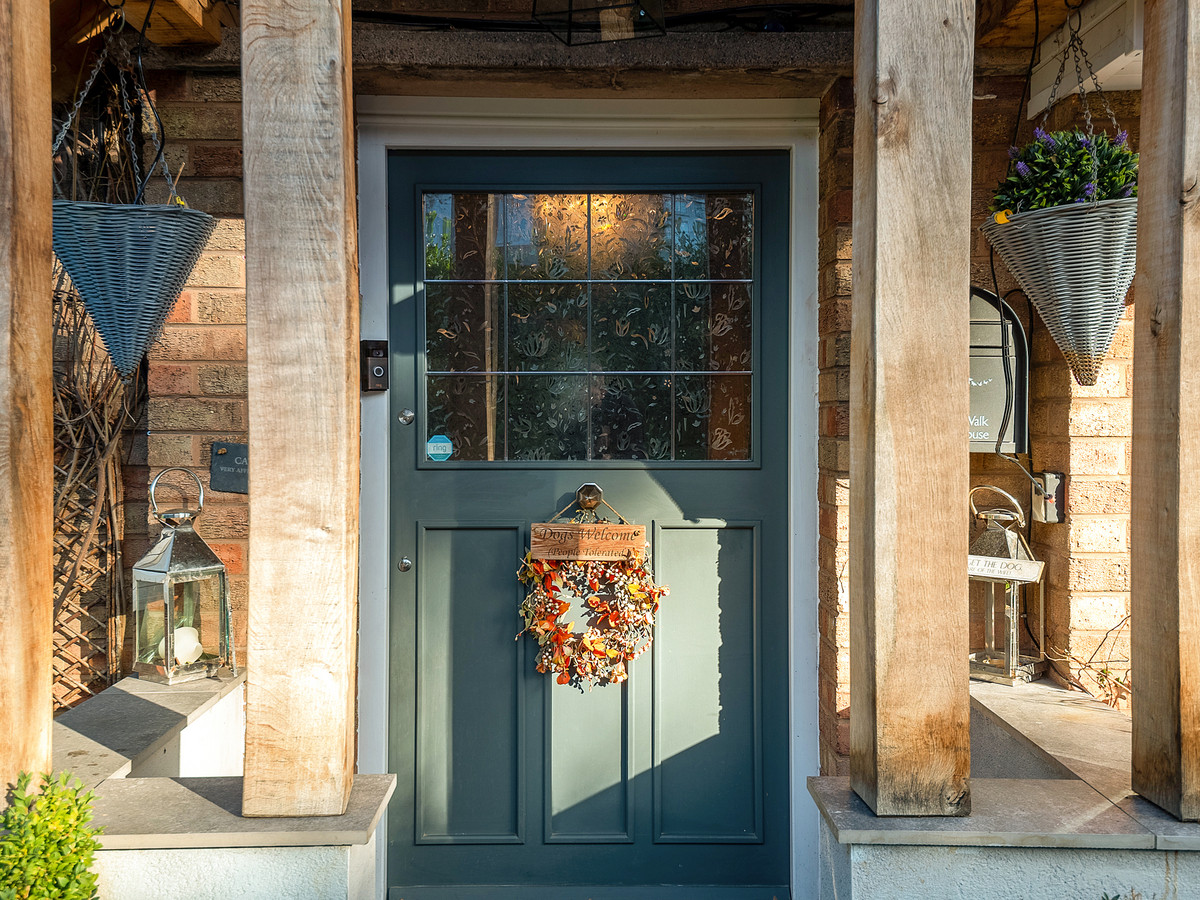 Photos of Church Walk Atherstone, Warwickshire CV9 66650171