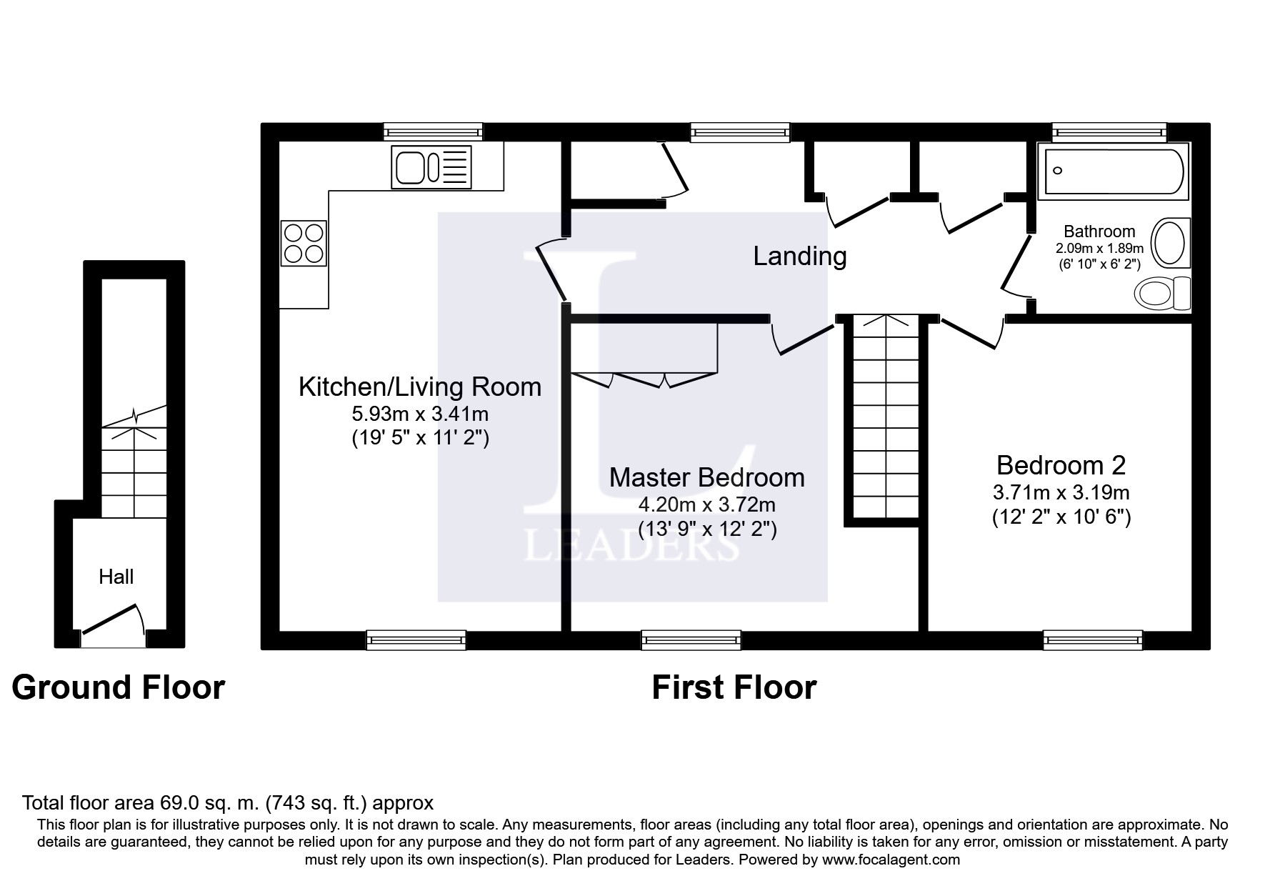 2 Bedrooms Flat for sale in Brookwood Farm Drive, Knaphill, Woking GU21